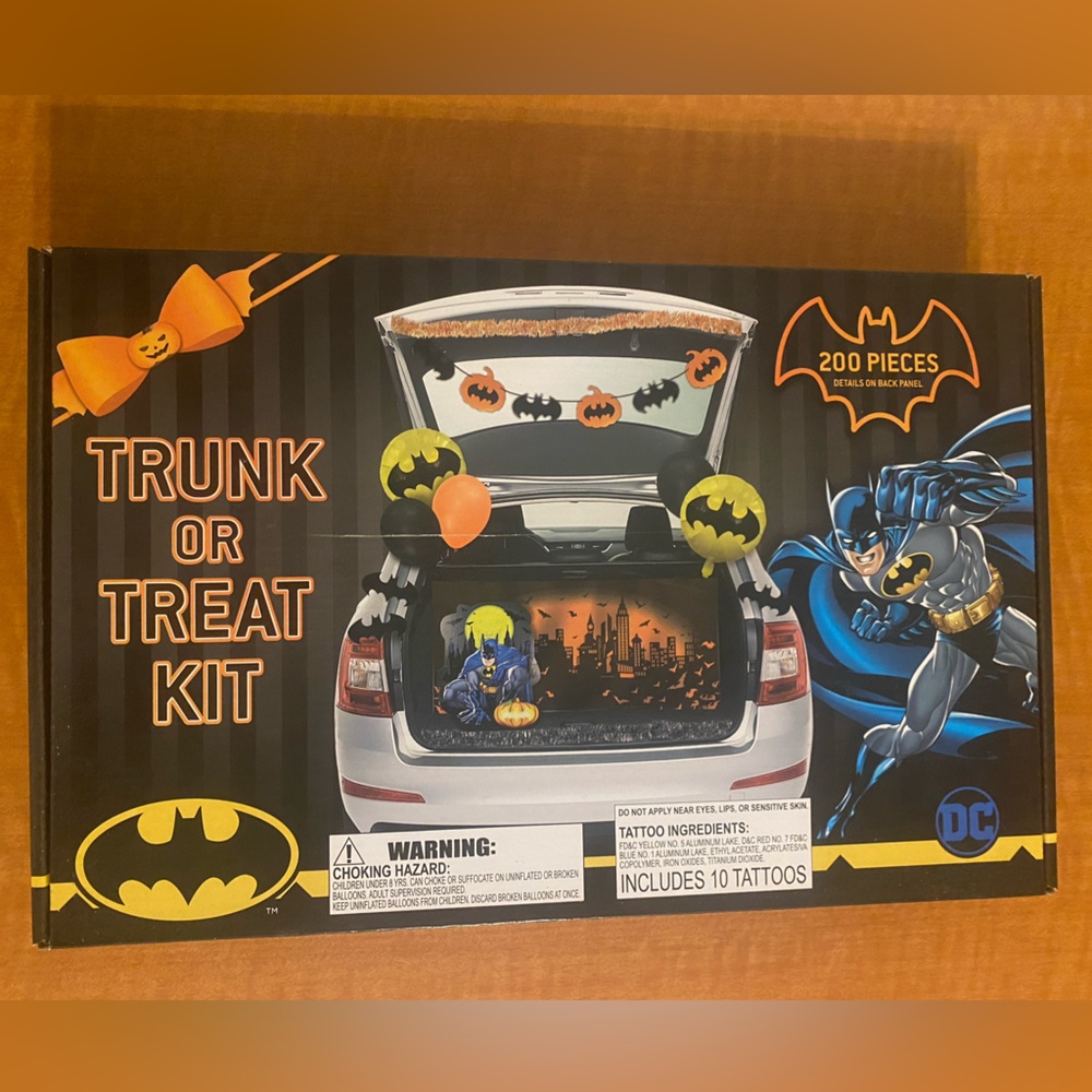 Batman Trunk or Treat Kit